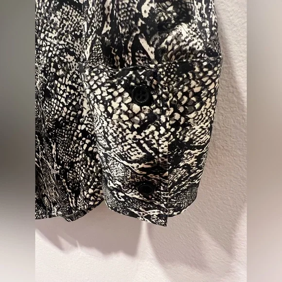 ZARA Snake Print Blouse Size S - Picture 7 of 10